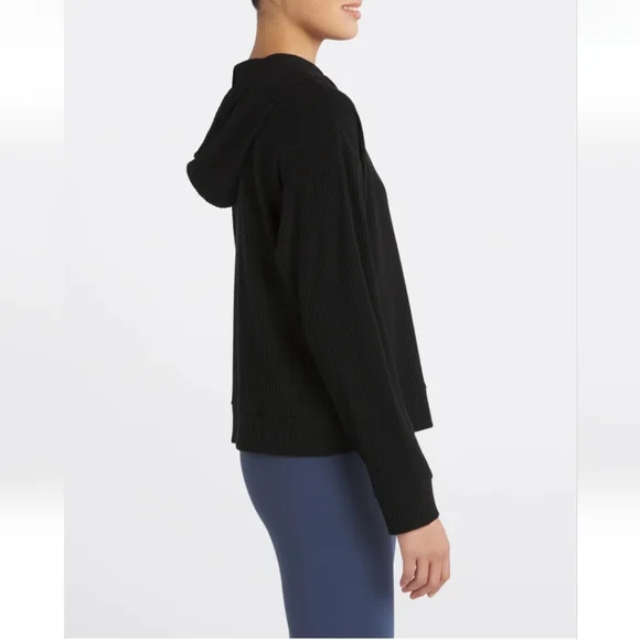 We Wandar - Taylor Boxy Brushed Ribbed Black Hoodie - Picture 4 of 6